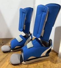 PAIR Foot Drop Splint MPO 2000 MEDIUM Hook and Loop Closure Left or Right Foot