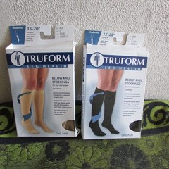 * 2 Trueform Below The Knee Compression Socks/ Stockings. Moderate 15-20. Size C