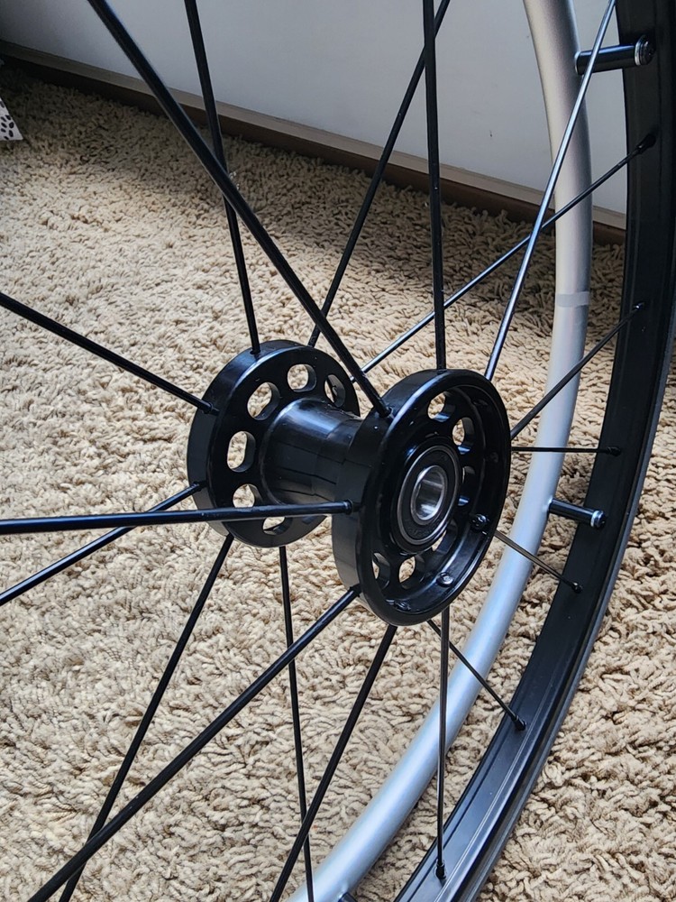 Maxx quick disconnect 22 inch black anodized wheels pair