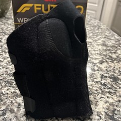 Futuro Compression Stabilizing Wrist Brace Right Large/Extra Large 1ct