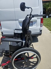 HEAVY DUTY Ki Focus cr 22″ 400LB MAX Tilt In Space Wheelchair HD used Red