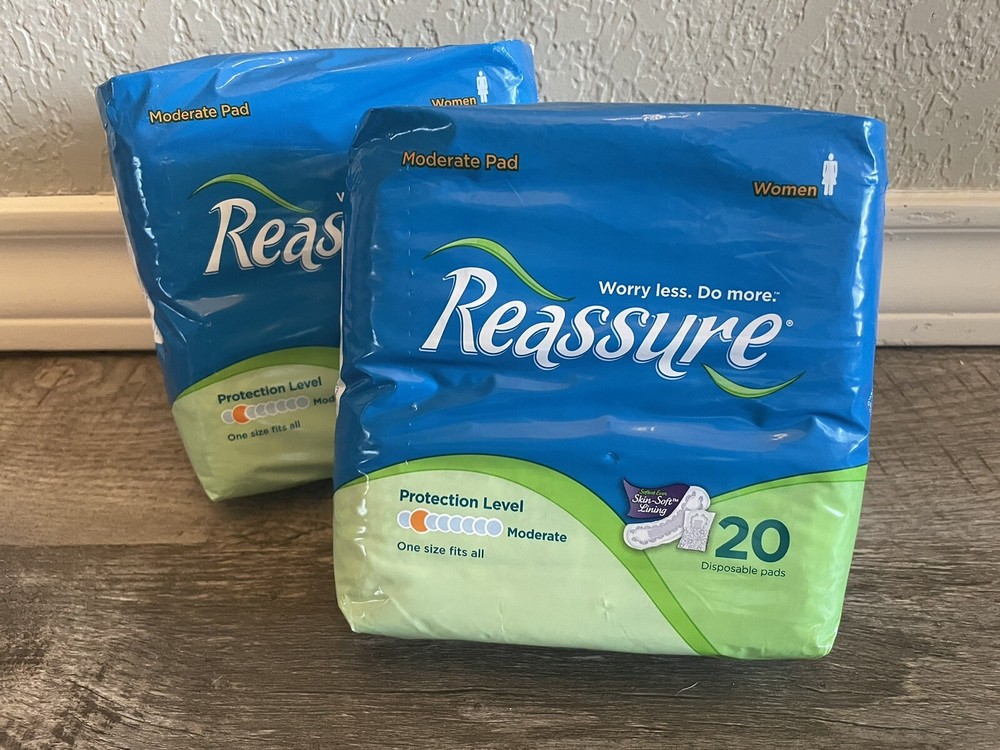 LOT OF 2 – REASSURE MODERATE 20 PADS ONE SIZE NEW WOMEN DISPOSABLE SOFT LINING