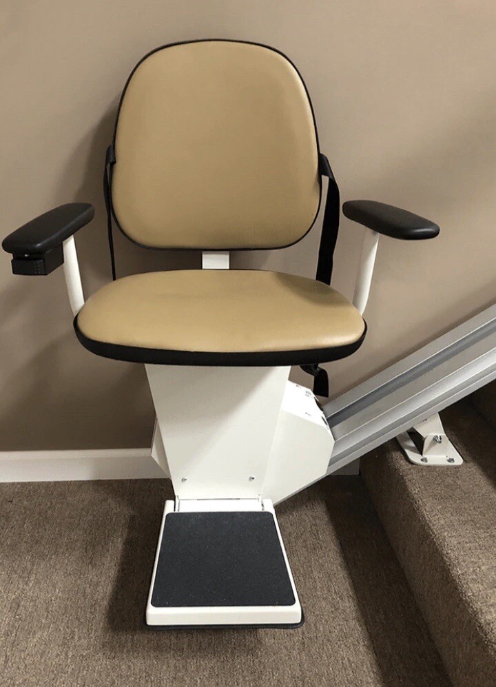 Legacy 2 Stair Lift, Free – Shipping, Rail Customization, Tech & Install Support
