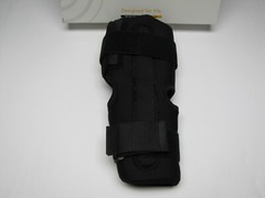 Corflex Cooltex 13″ Anterior Closure Knee Wrap OP Pop wHinge Left Right X-Small