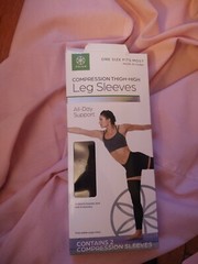 Thigh- high legs sleeves cotton/spandex. Dance. Enhance circulation. Damage box