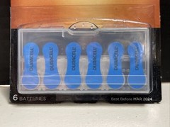 Duracell Hearing Aid Batteries Size 675 (Blue) 6 Pack Expires March 2024 Sealed
