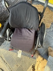 Quickie 2 Folding Wheelchair With Xcore Wheels & In Pink Xl Size Free Shipping!