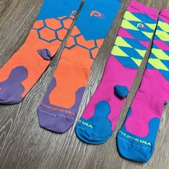 Lot Of 2 PRO COMPRESSION Socks Marathon Running Pink Blue Orange S / M