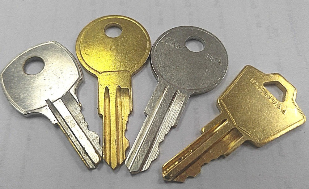 KEY – Tzora Titan, Classic, Elite, or Lite mobility scooter 606