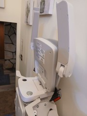 bruno elan sre 3050 stairlift, Left Side, 6ft, 8in Rail