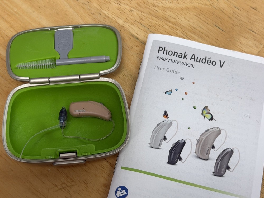 Phonak Audéo V70 312T (Right) Receiver in Canal (RIC) Beige Hearing Aid