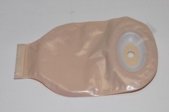 16 Nu-Hope Deep Convex Ostomy Pouches & Skin Barrier Med Oval Foam Drainable