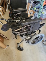 Ki mobility Focus CR Tilt In Space Manual Wheelchair 17″x18″ Transit 17″ X 19″