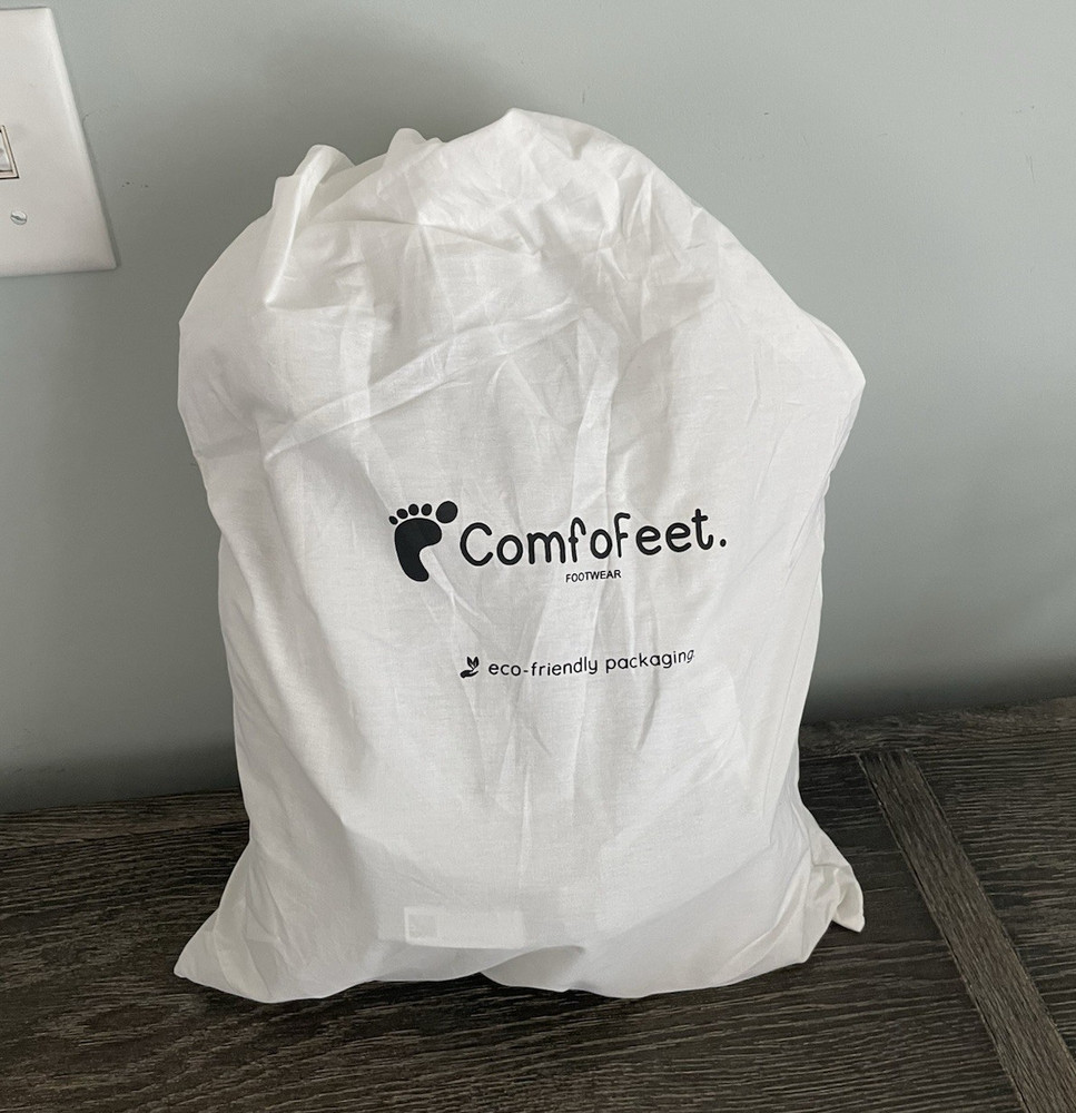 ComfoFeet Designed with Orthopedic Expertise Orthopedic Toe Box for Wide Feet