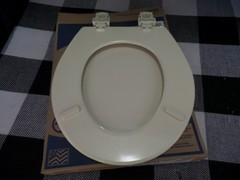 LOT OF 3 Bemis 500EC Durable Wood Toilet Seat Easy Clean Hinges, 3 Seats, White