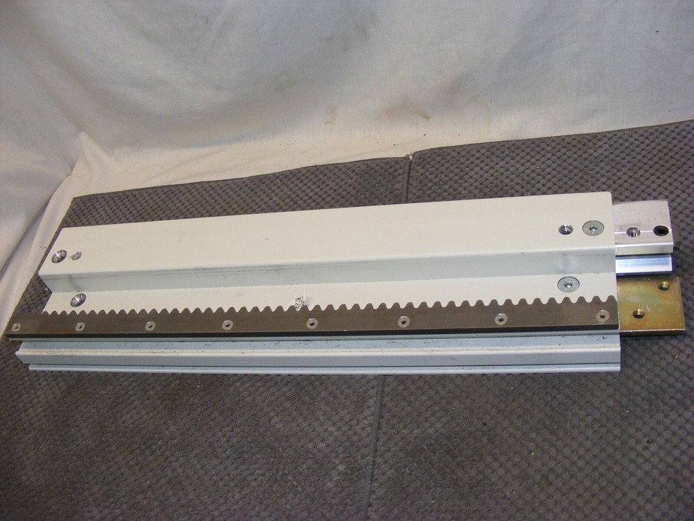 ACORN 180 CURVED STAIRLIFT GENUINE REPLACEMENT STRAIGHT 19 3/4″ TRACK RAIL ONLY