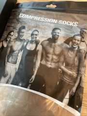 NWT Pack Of 2 Compression Socks and Calf Sleeves Men S/M Rehab Recovery Travel