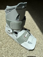 Aircast SP Walker Walking Boot, Medium 01A-M Gray/White Adjustable