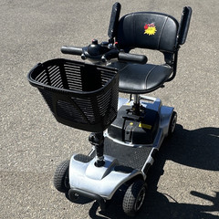 4-Wheel Mobility Scooter with Storage Compartment, Silver/Black
