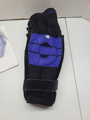 READ DESCRIPTION SEE PHOTOS Bauerfeind GenuTrain S Breathable Knit Knee Brace