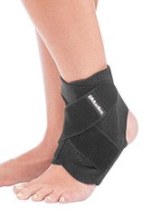 Mueller Adjustable Ankle Stabilizer Criss-cross strapping Black M4.5-14/W 6-15.5