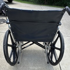 Medline Excel Extra Wide Manual Wheelchair, Foldable, 500 lb, MDS806850