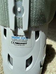 Aircast SP Walker Walking Boot, Medium 01A-M Gray/White Adjustable