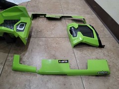 PRIDE Quantum Q6 2.0 ,Ilevel Light Green Accent Shroud With front batteries door