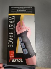 NIB FEATOL Wrist Brace for Carpal Tunnel, Adjustable Support Brace Right S/M
