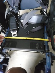 Quickie Iris Zippie Recline Tilt in Space Wheelchair 14″x13″ OR 14″x16″ ?