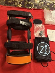 S21- Z1 K2 Knee Brace for ACL Ligament Sports Injuries Knee Pain for Men & Women