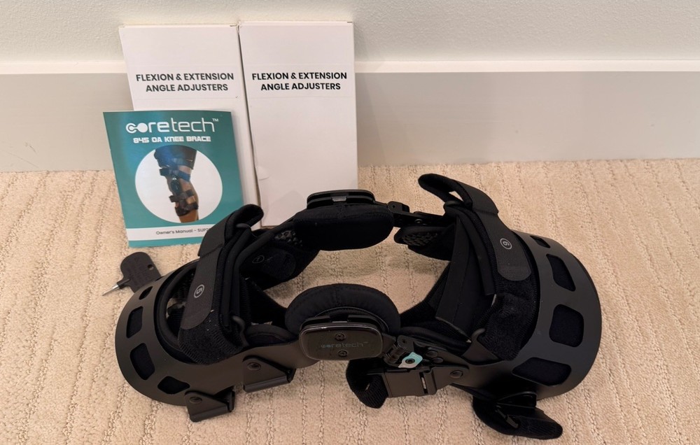 Ossur CTi OTS Knee Brace Size S Black Adjustable Hinged Stabilization B0.3A