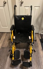 Medline Pediatric Wheelchair for Children – 14”W x 12”D Seat