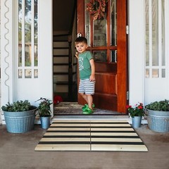 Wooden Wheel Chair Ramp 4″ Doorway Rise Non-Skid Easy Assembly Portable