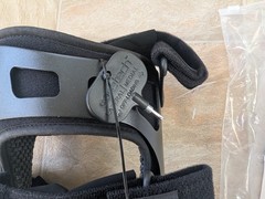 New Coretech RIGHT Knee Brace 845 OA Size Small (SUP2079BLKRS) HCPCS L1845 L1852