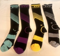 Extreme Fit, Compression Socks, soccer, baseball, running. 4 pair Sm/Med