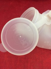 Case of 50 Plastic Disposable Male Urinal Bottle w/Lid Patient Travel Camping