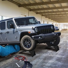 8 in Lift Solid Steel Car Ramp 8000 LBS Capacity, 2000 LBS per Ramps, Heavy Duty