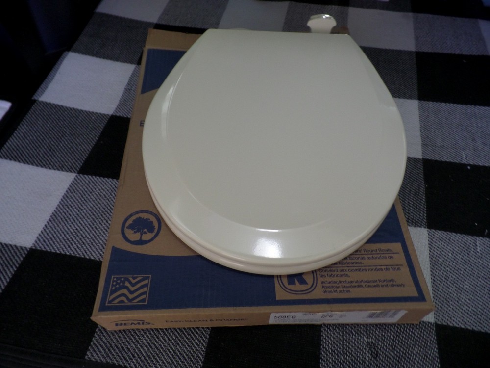 LOT OF 3 Bemis 500EC Durable Wood Toilet Seat Easy Clean Hinges, 3 Seats, White