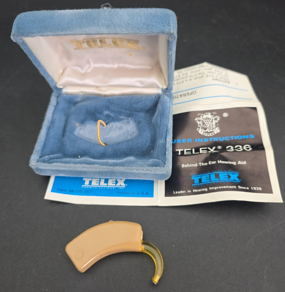 Vintage Phonic Ear TELEX Hearing Aid with Case Behind Ear MODEL 336 NOT TESTED