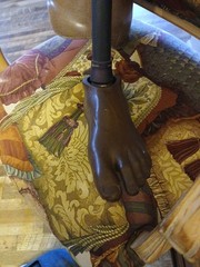 prosthetic leg above knee