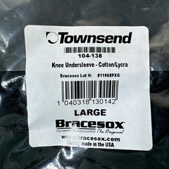 Townsend Motion Hinge Right Knee Brace Size Large Red W/ Under Sleeve READ