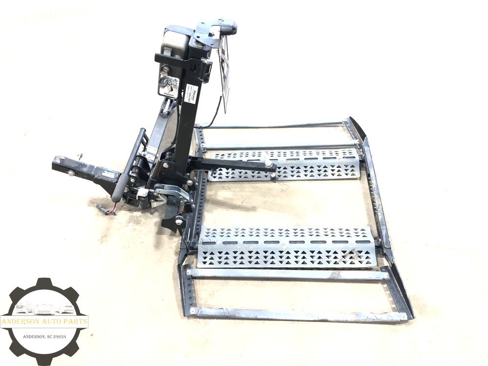 REAR HITCH WHEELCHAIR SCOOTER CARRIER BRUNO ASL-275 #HAS DAMAGE