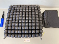 2024 Roho Air Cushion w/ Pump & Cover 20.00″ X 20.00″ X 4.25″ 1R1111H #L130