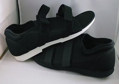 Medical POST OP SHOE comes in Men’s Women’s in different sizes ONE fits either