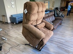 Mega Motion Venus NM-1652 Power Lift Chair Recliner with 375 lb weight capacity