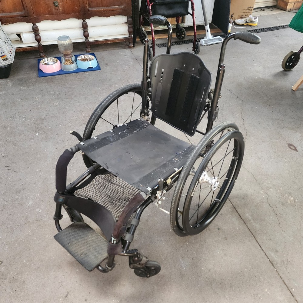 Tilite Tr Wheelchair Titanium Spinergy Wheels Hubs Surge Hand Ottobock Cusion
