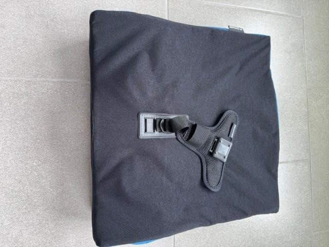 Convaid Positing Cushion Medial Thigh Support/Anti Thrust