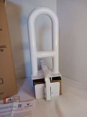 Vaunn Medical Bathtub Safety Rail M775N-AAWH-APVM