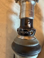Ottobock Prosthetic Carbon Foot Blade Assembly w/Medex USA 2T20 Titanium Adapter